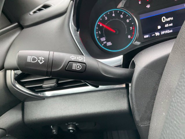 Used 2023 Chevrolet Traverse LT AWD/4WD image 8