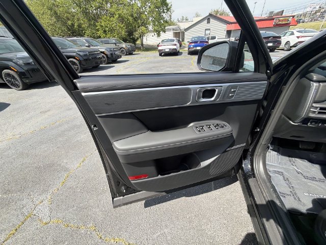 New 2026 Hyundai Santa Fe Limited AWD/4WD image 32