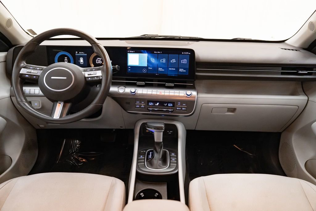 Used 2024 Hyundai Kona SEL image 9