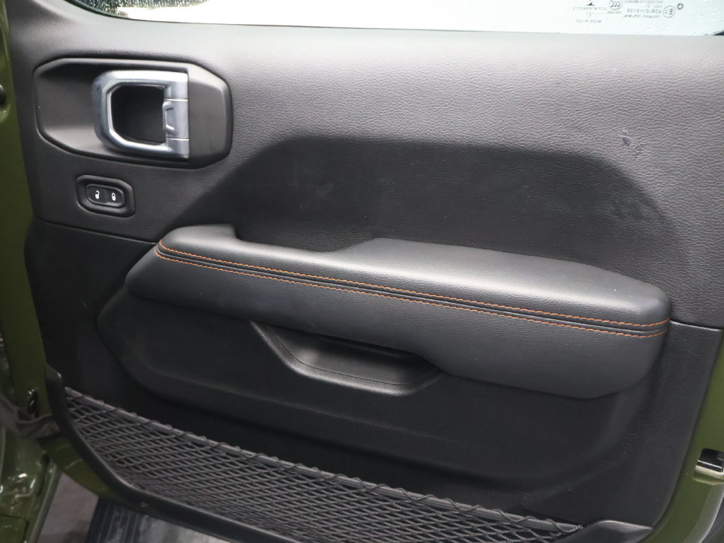 Used 2021 Jeep Gladiator Mojave AWD/4WD image 10