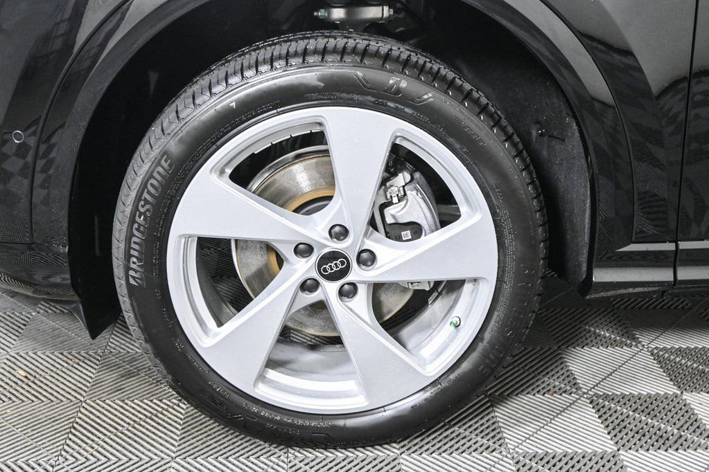 New 2025 Audi Q5 Premium Plus w/ Premium Plus image 37