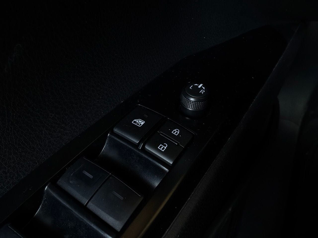 Used 2026 Toyota Camry LE FWD image 22