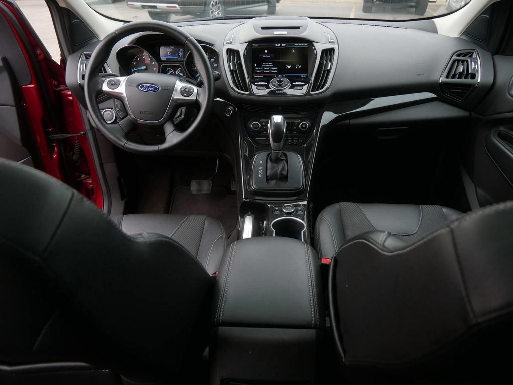 Used 2014 Ford Escape Titanium w/ Equipment Group 401A AWD/4WD image 19