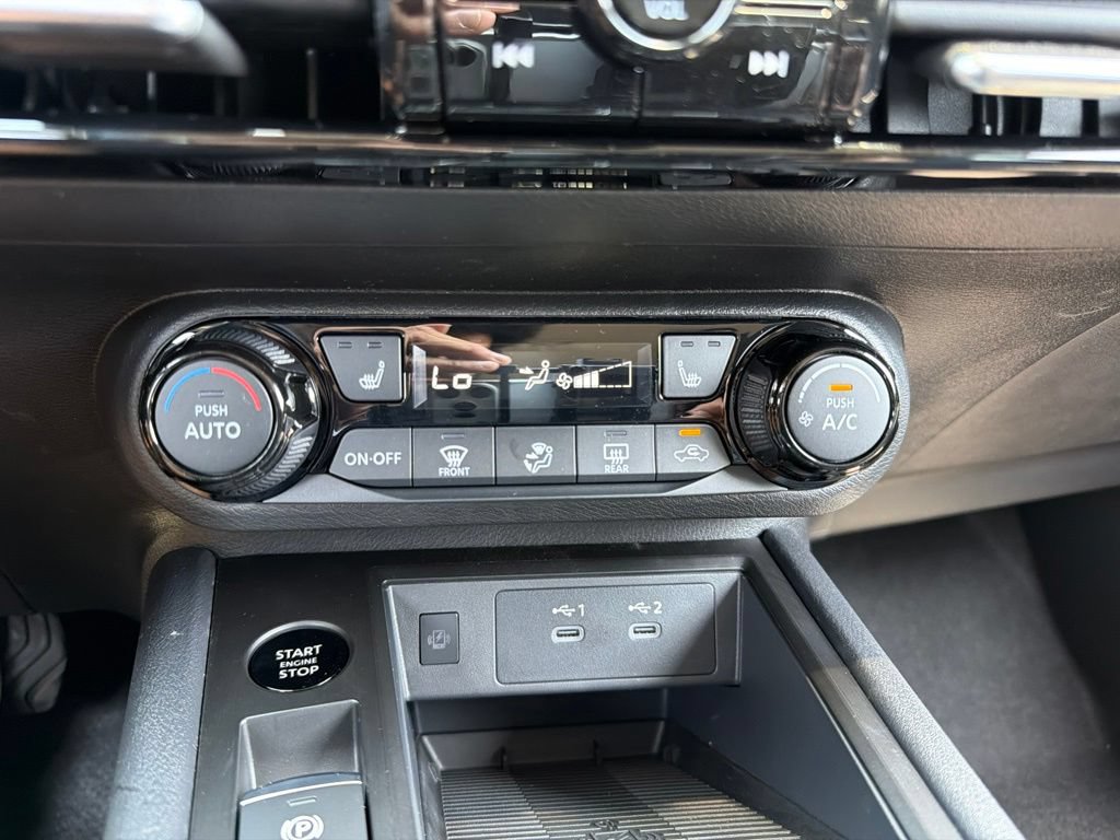 New 2026 Nissan Kicks SV w/ Cold Weather Package AWD/4WD image 10