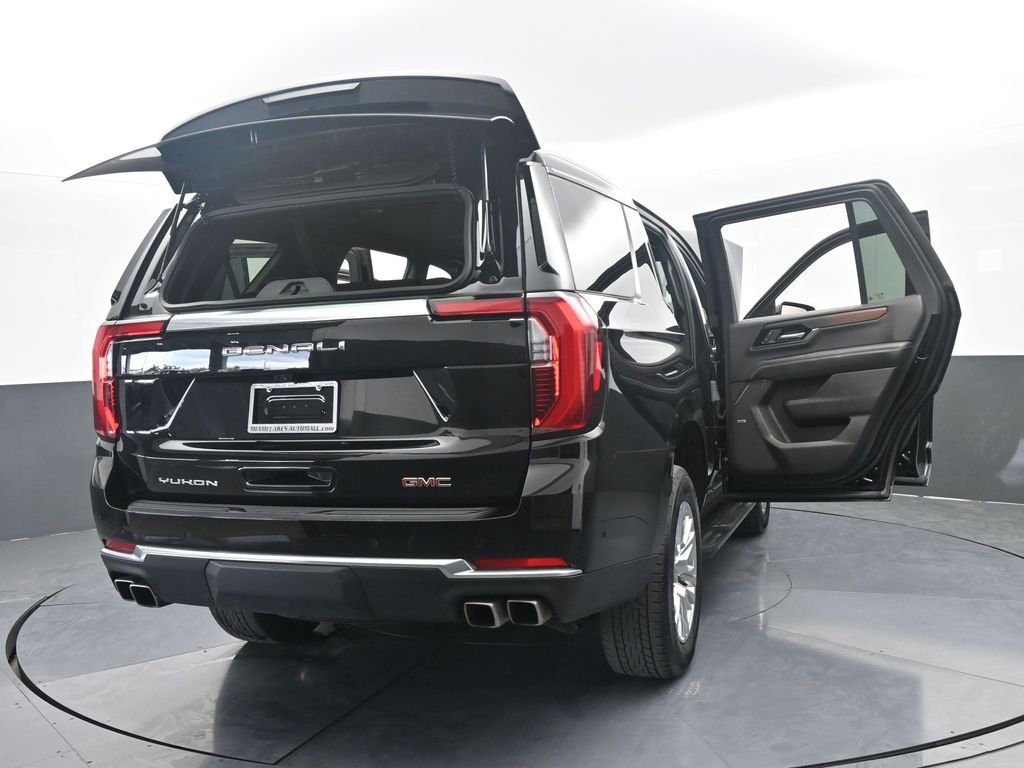 Used 2025 GMC Yukon Denali AWD/4WD image 91