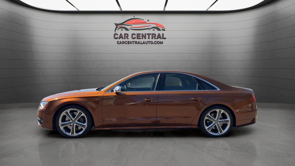 Used 2014 Audi S8 AWD/4WD image 3