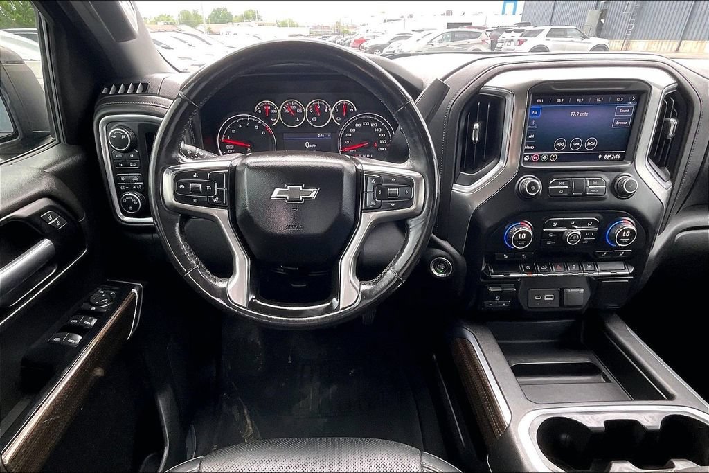 Used 2019 Chevrolet Silverado 1500 RST w/ True North Edition AWD/4WD image 6