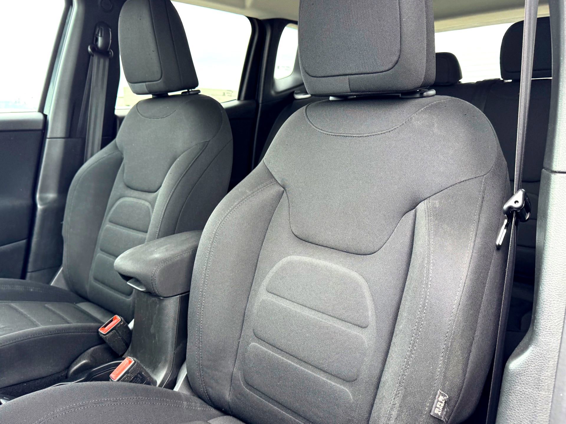 Used 2020 Jeep Renegade Latitude FWD image 13