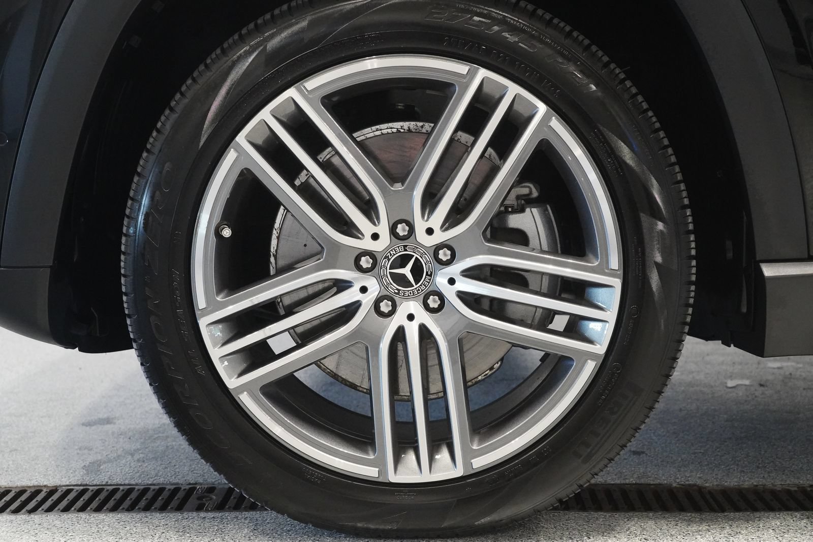 Used 2026 Mercedes-Benz GLS 450 4MATIC image 8