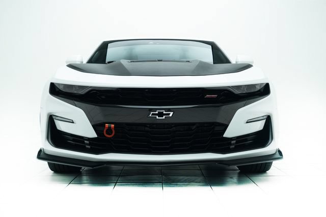 Used 2019 Chevrolet Camaro SS RWD image 6