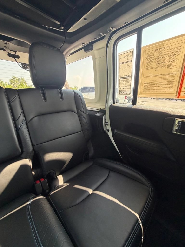 Certified 2024 Jeep Wrangler High Altitude AWD/4WD image 14