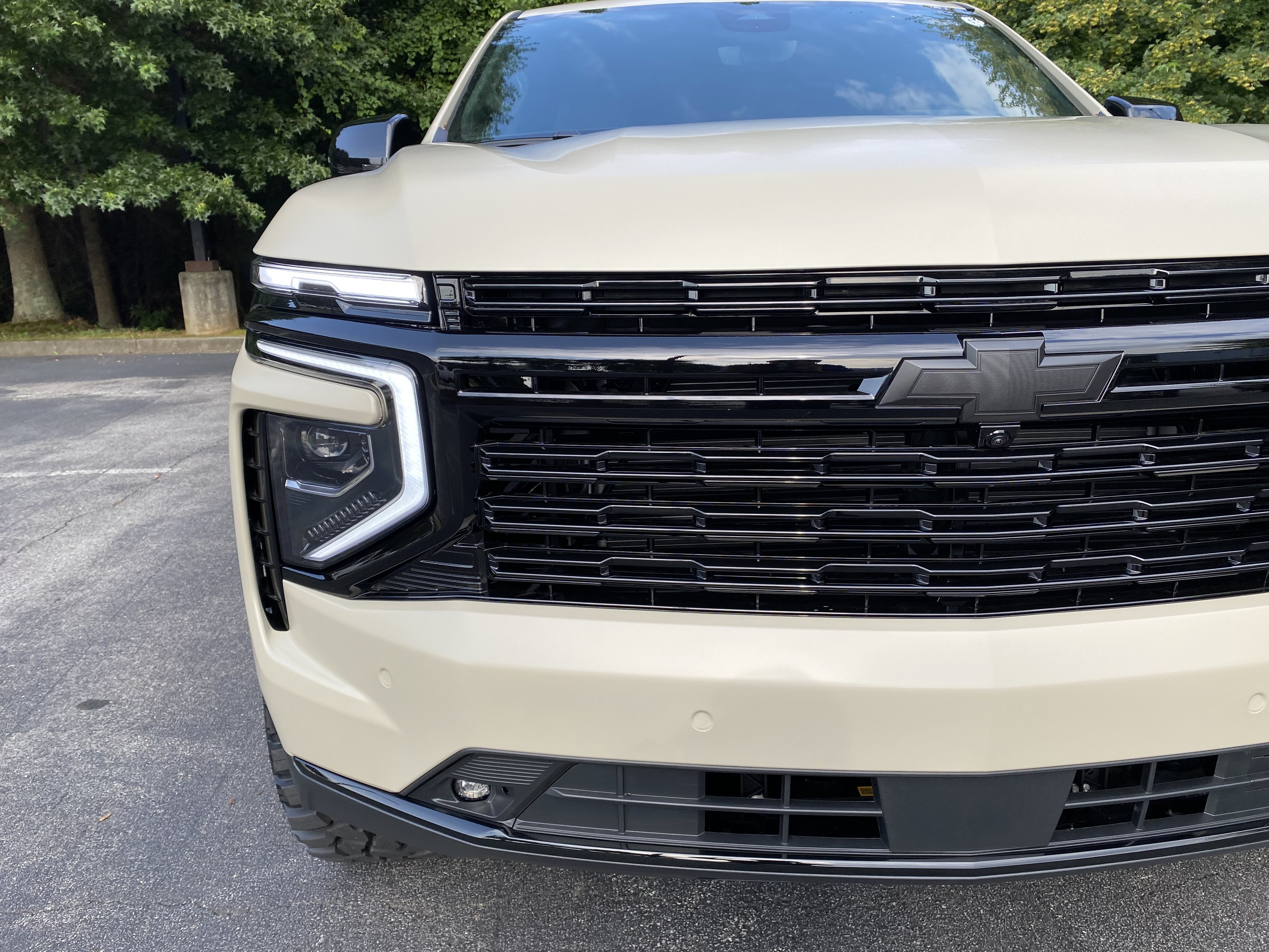 New 2026 Chevrolet Tahoe High Country AWD/4WD image 14