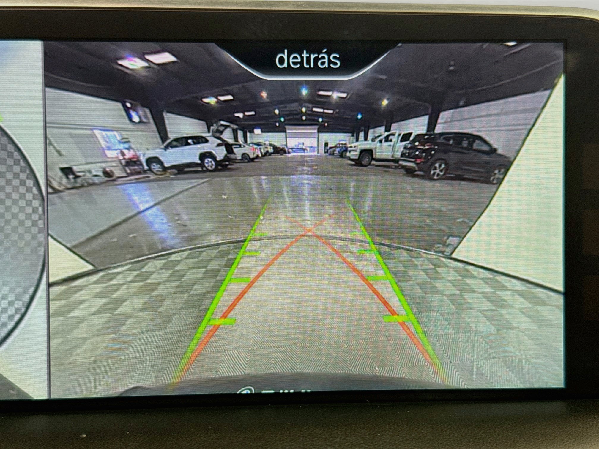 Used 2018 BMW 750i RWD image 17