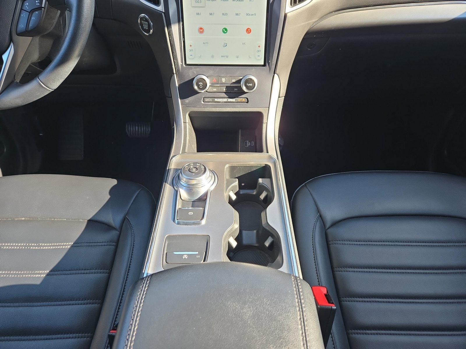 Certified 2022 Ford Edge SEL AWD/4WD image 21