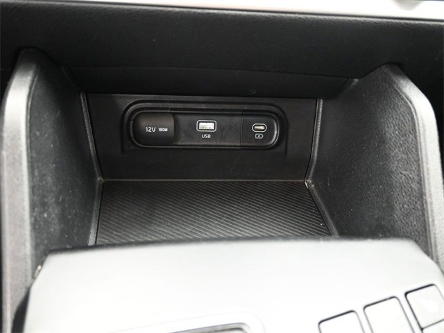 Used 2023 Kia Sportage LX image 31