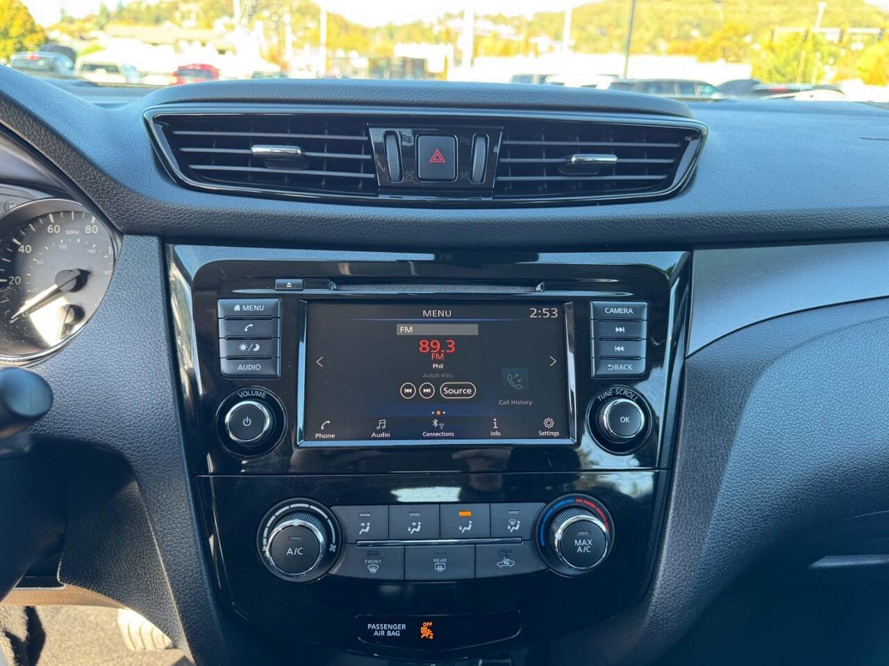 Used 2021 Nissan Rogue Sport S image 12