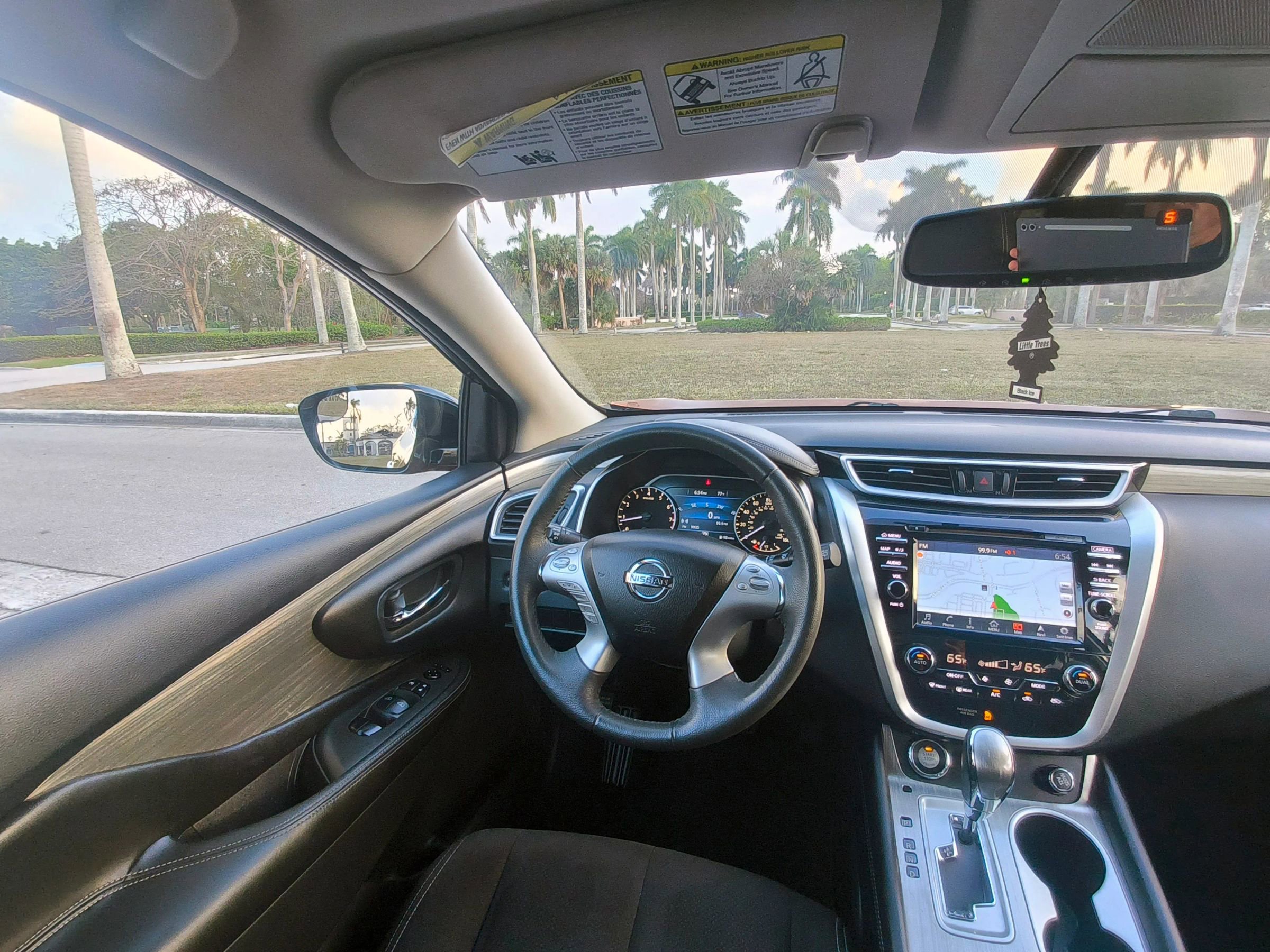 Used 2015 Nissan Murano SV image 20