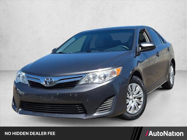 Used 2012 Toyota Camry LE FWD image 1