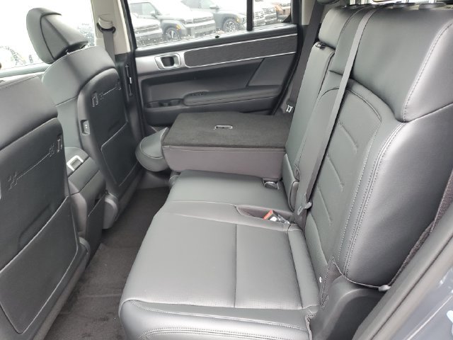 New 2027 Hyundai Santa Fe Limited AWD/4WD image 12