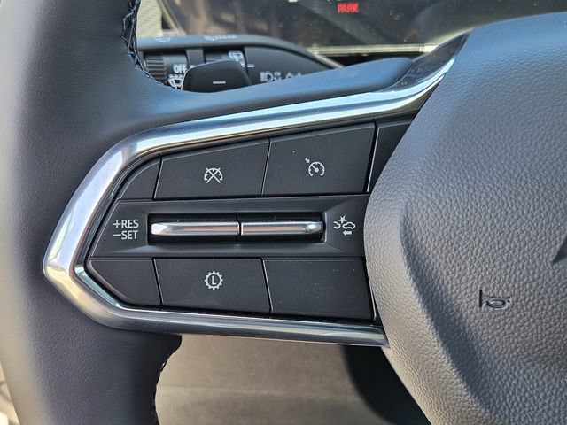 New 2026 Chevrolet Equinox LT w/ Safety and Technology Package FWD image 16
