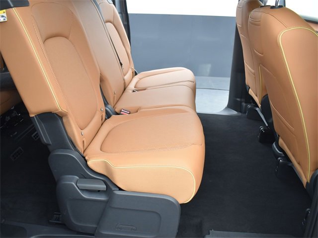 New 2025 Volkswagen ID. Buzz Pro S image 24