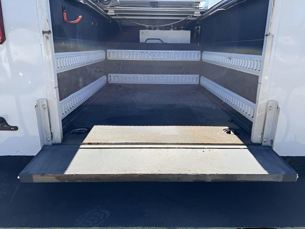 Used 2019 Ford F550 4x4 Regular Cab Super Duty image 65