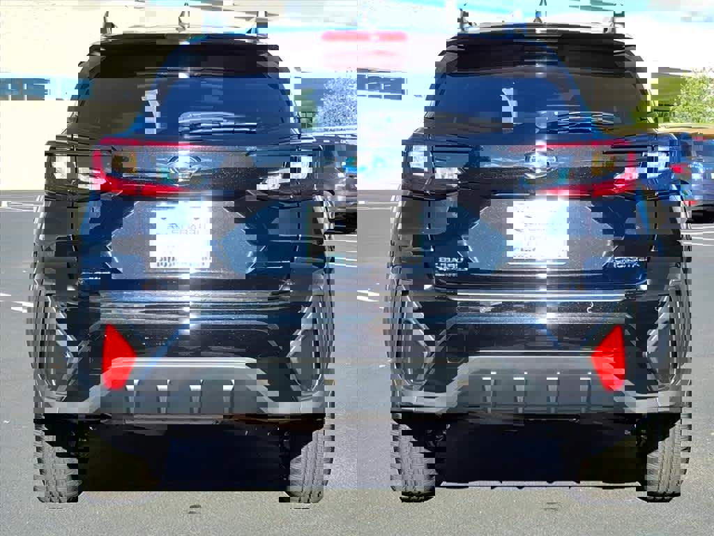 Certified 2025 Subaru Crosstrek 2.5i Limited w/ Popular Package #3A image 4