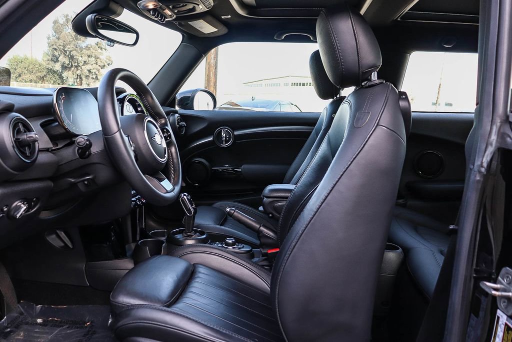 Used 2022 MINI Cooper S image 15