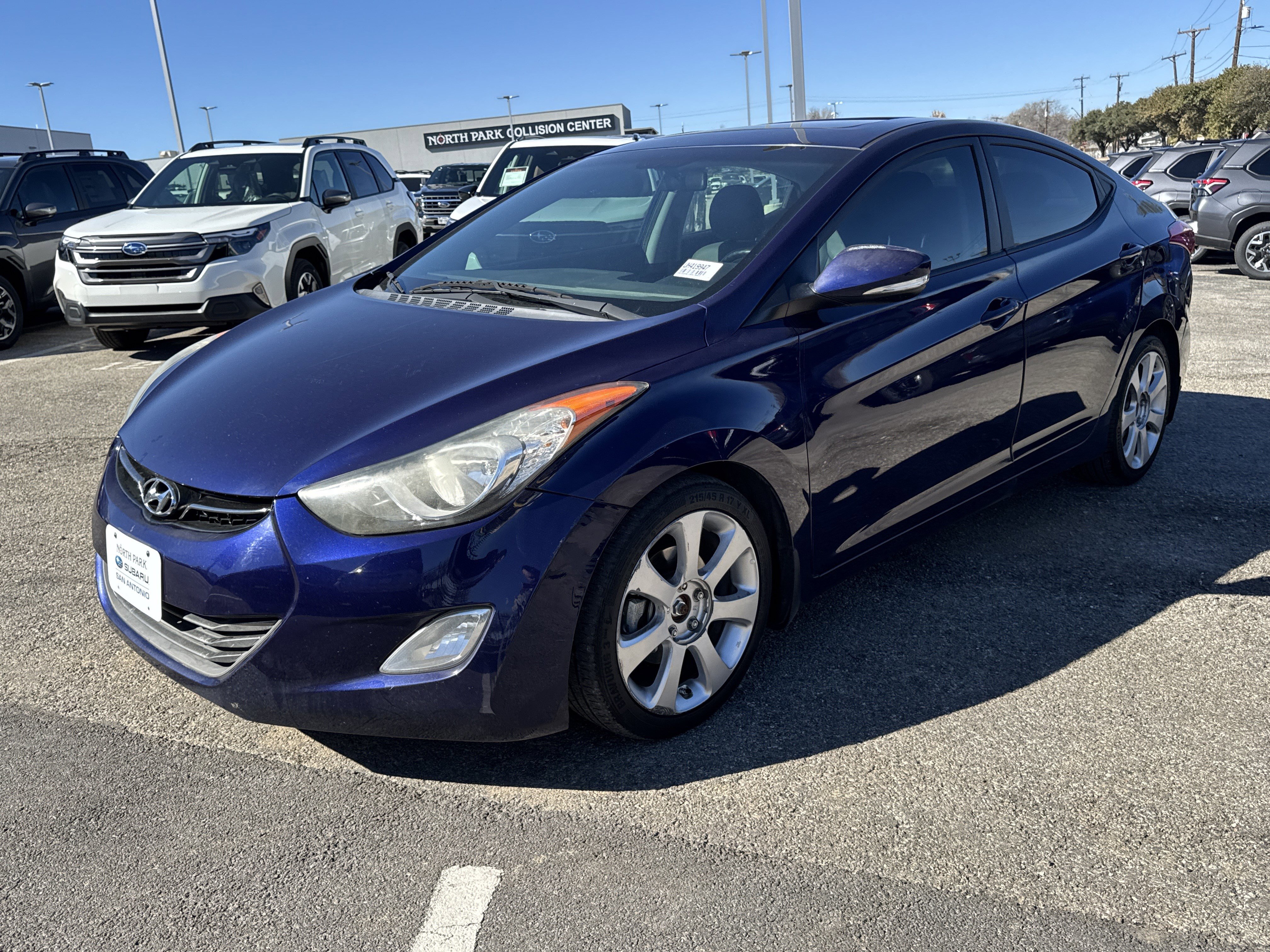 Used 2013 Hyundai Elantra Limited w/ Technology Pkg image 7