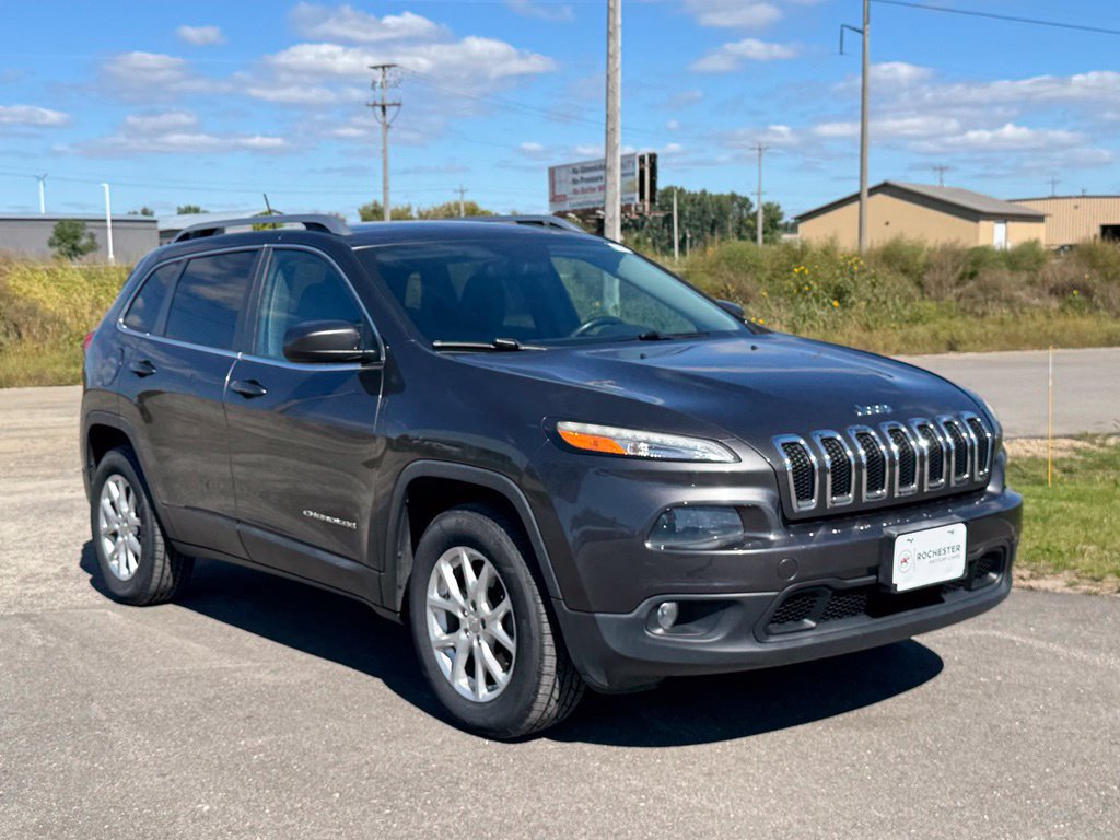 Used 2014 Jeep Cherokee Latitude w/ Comfort/Convenience Group AWD/4WD image 35