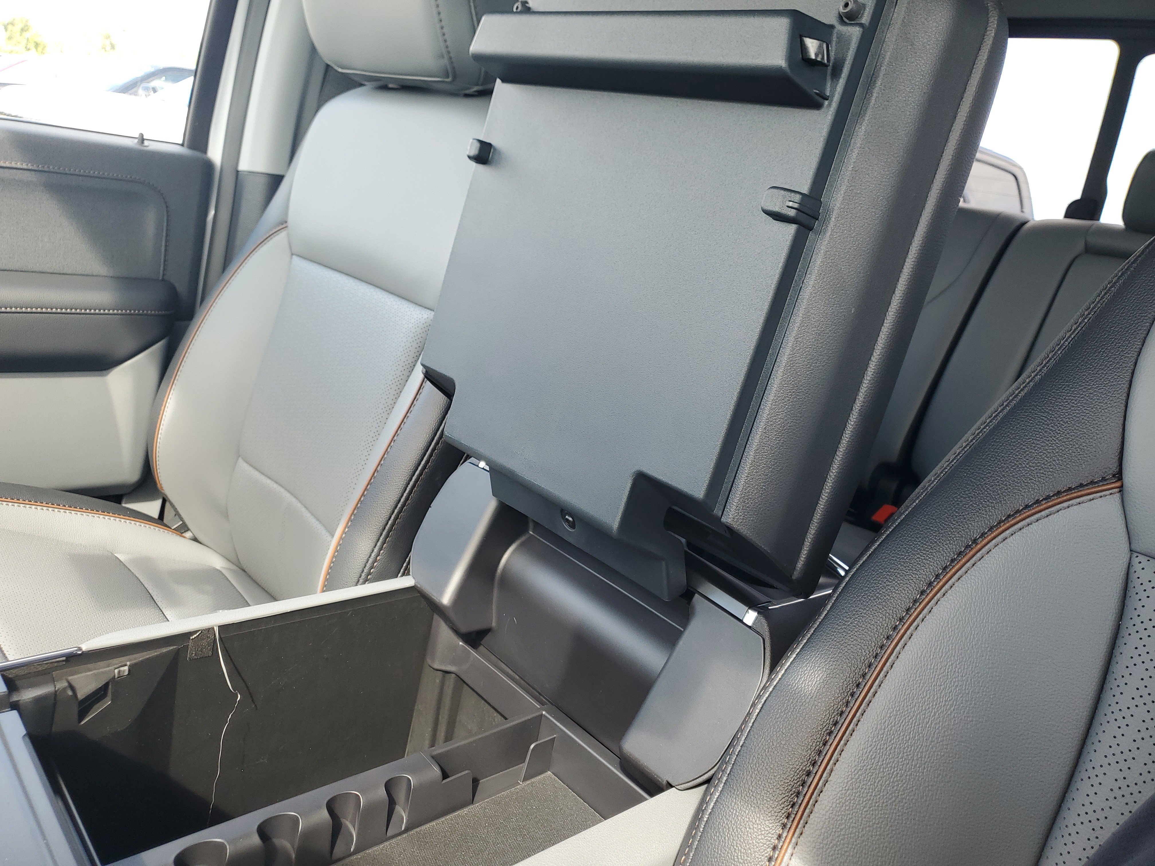 New 2025 Ford F150 Lariat w/ Equipment Group 501A Mid image 20