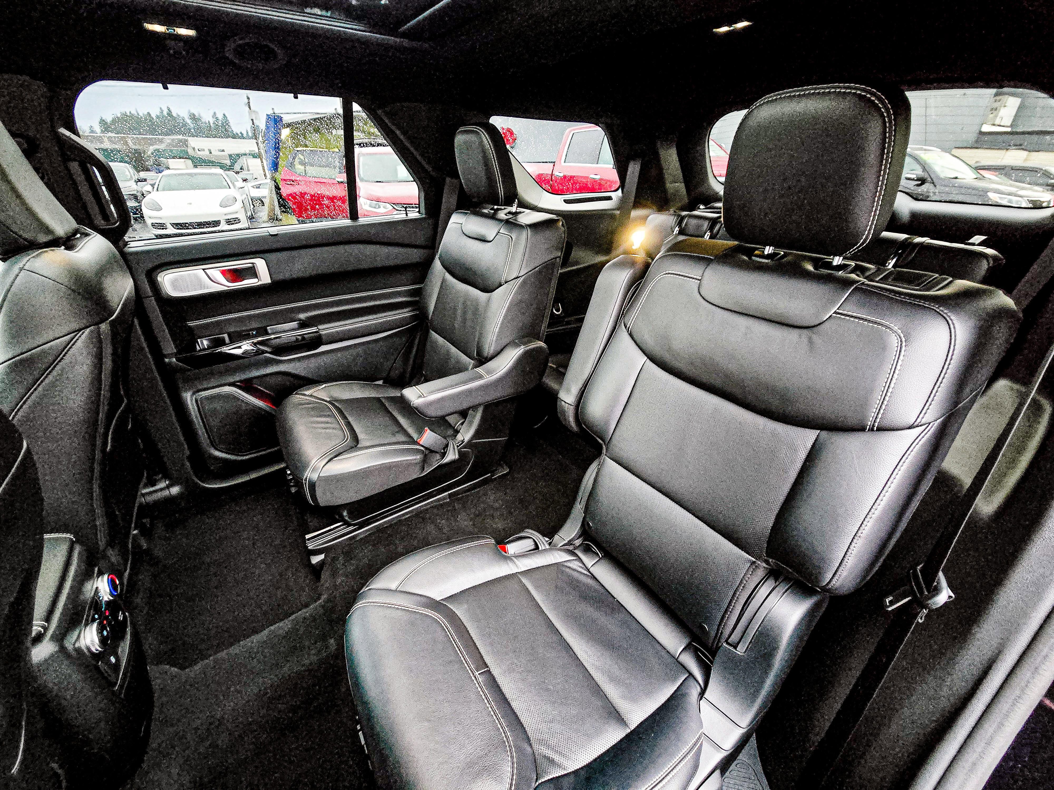 Used 2024 Ford Explorer ST w/ Equipment Group 401A image 12