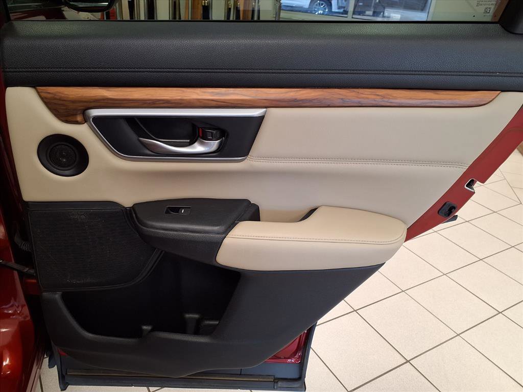Used 2019 Honda CR-V Touring image 13