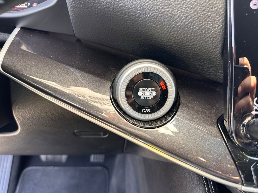 Used 2024 Jeep Wagoneer L 4WD image 34