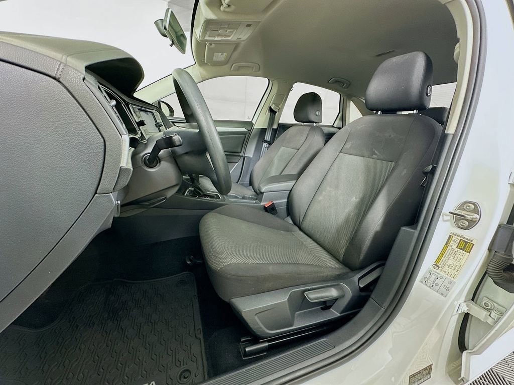 Used 2020 Volkswagen Jetta S w/ Driver Assistance Package image 23