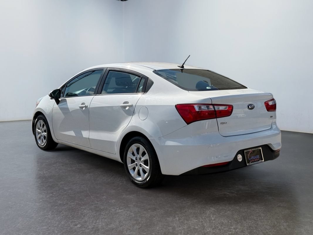 Used 2017 Kia Rio LX w/ Power Package FWD image 7