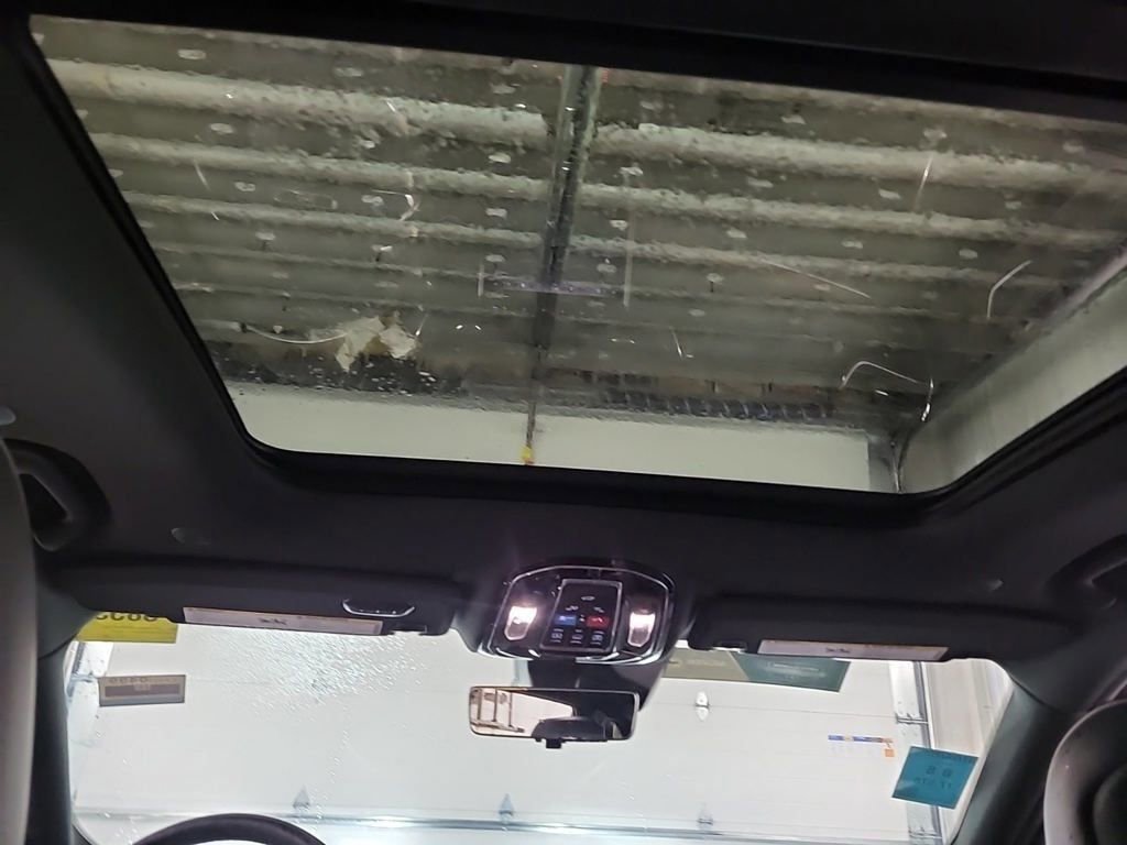 Used 2022 Jeep Grand Cherokee Summit w/ Advanced Protech Group IV image 10