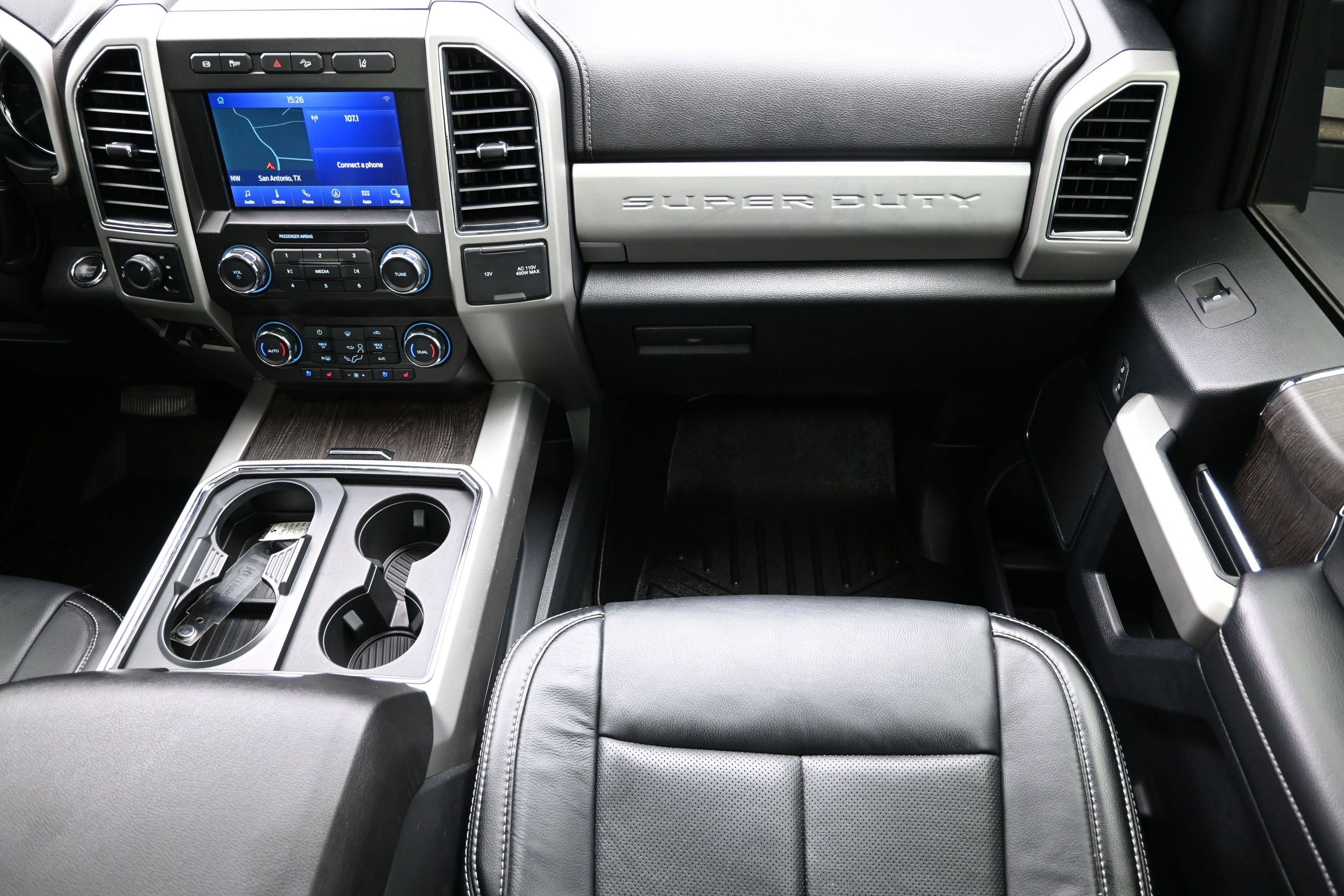Used 2020 Ford F250 Lariat w/ Lariat Ultimate Package AWD/4WD image 39