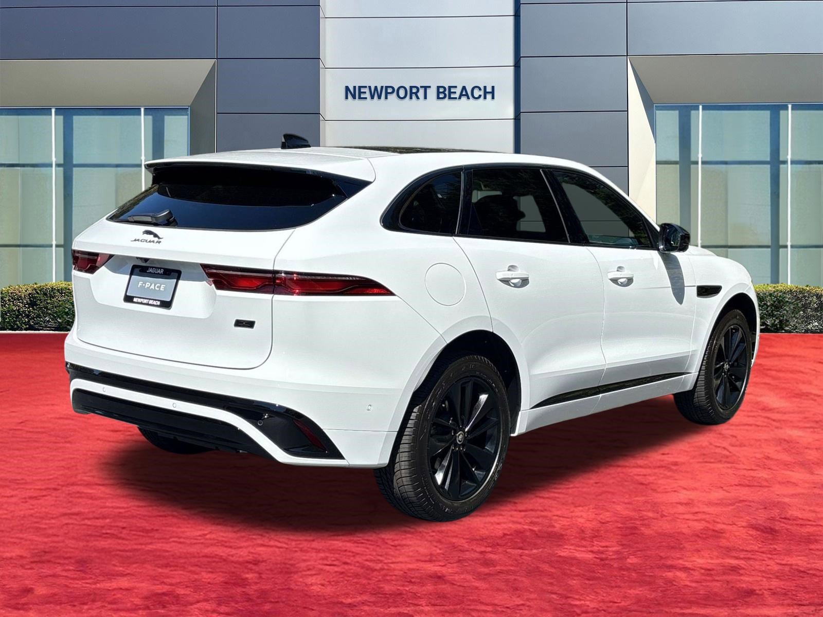 Used 2026 Jaguar F-PACE R-Dynamic S image 9