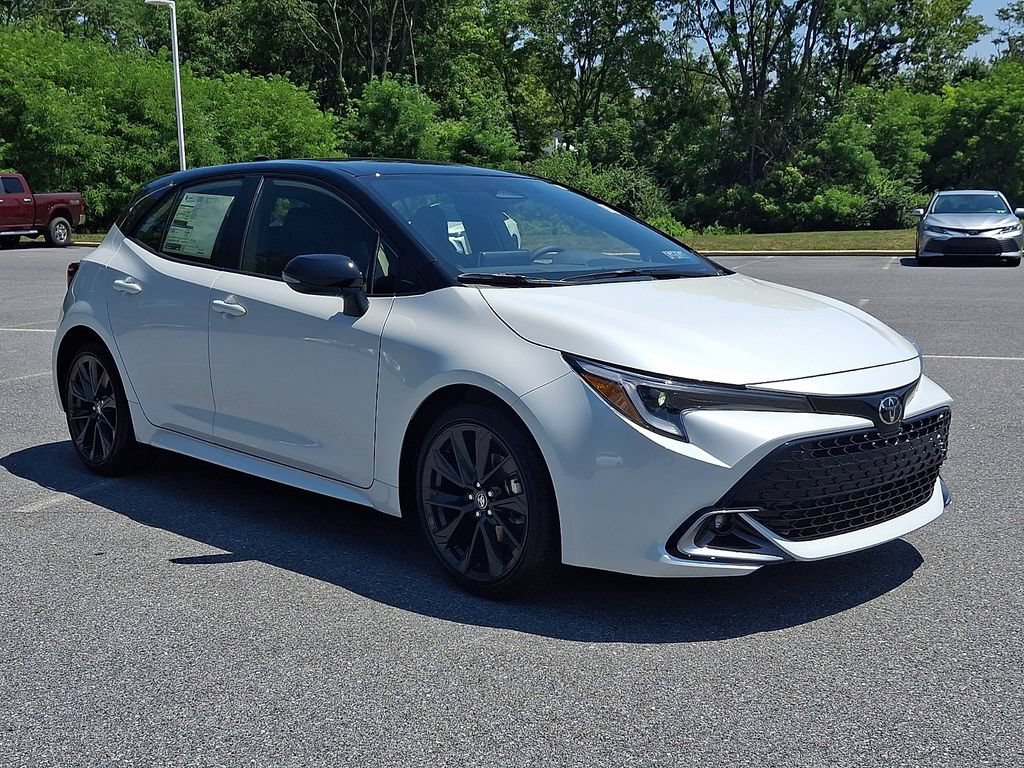 New 2026 Toyota Corolla XSE FWD image 4