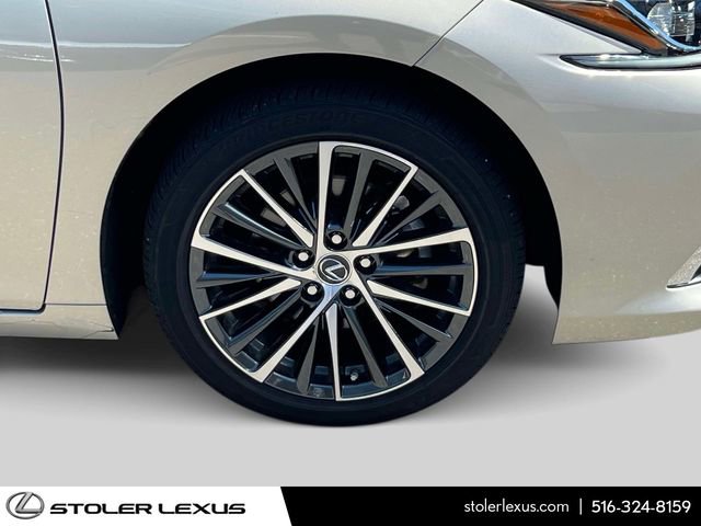 Used 2023 Lexus ES 250 w/ Premium Package AWD/4WD image 7