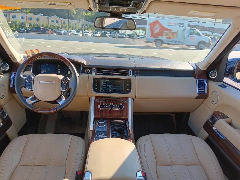 Used 2015 Land Rover Range Rover HSE AWD/4WD image 22