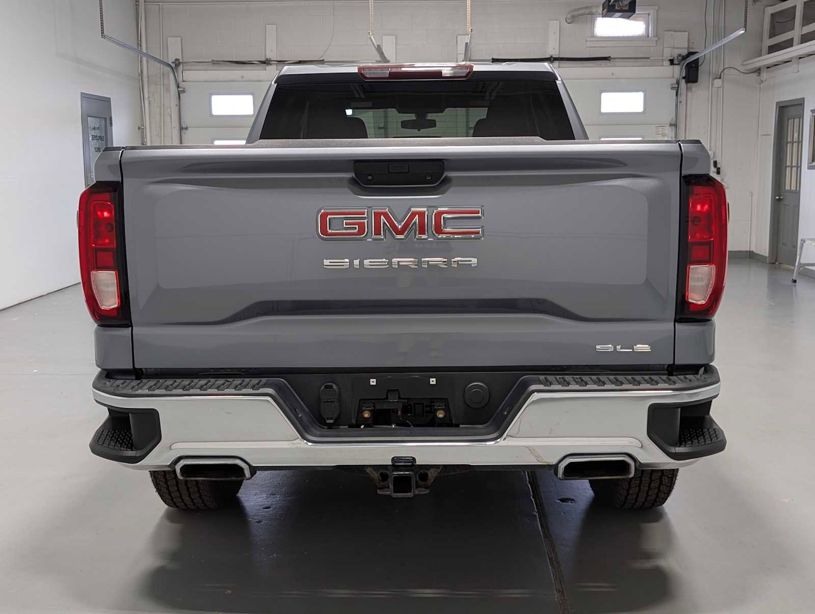 Certified 2020 GMC Sierra 1500 SLE w/ SLE Value Package AWD/4WD image 9