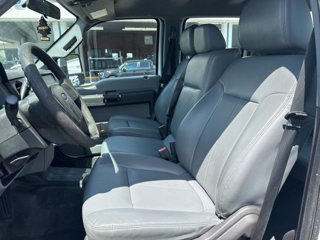 Used 2016 Ford F350 XL w/ Power Equipment Group RWD image 9