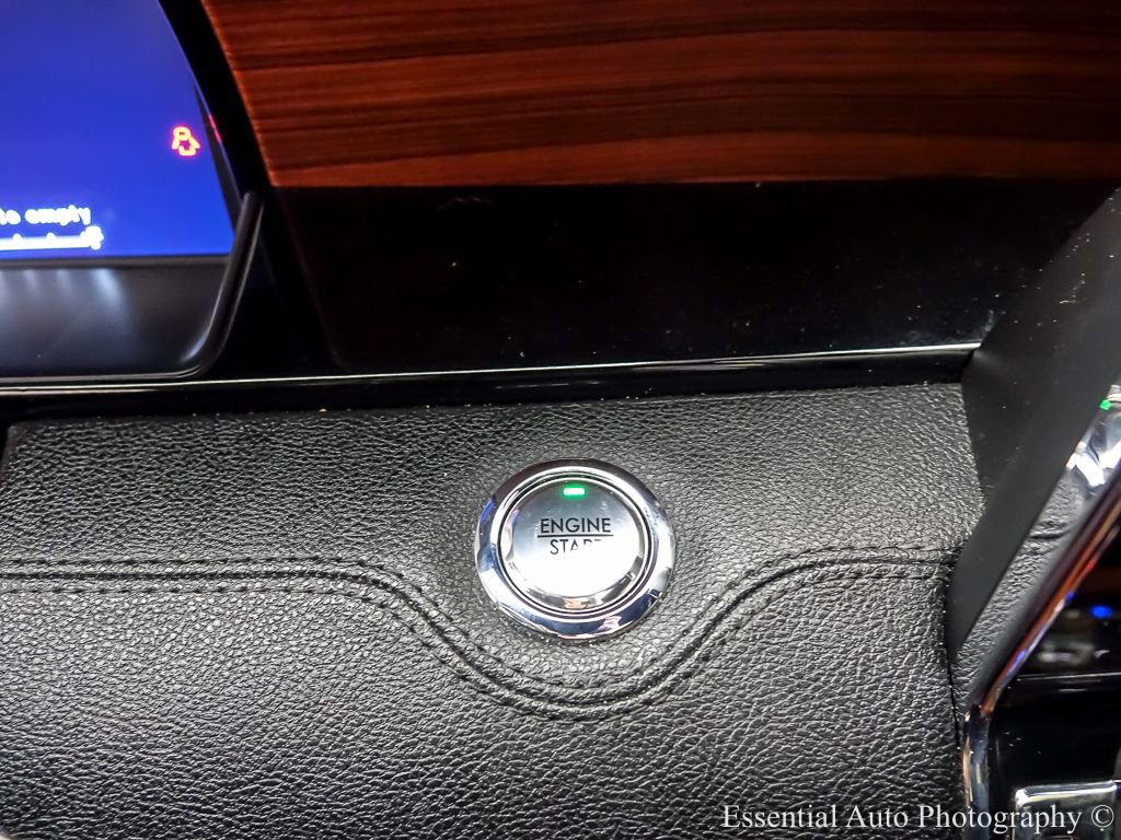 Used 2020 Lincoln Navigator Reserve w/ Equipment Group 208A Reserve image 18