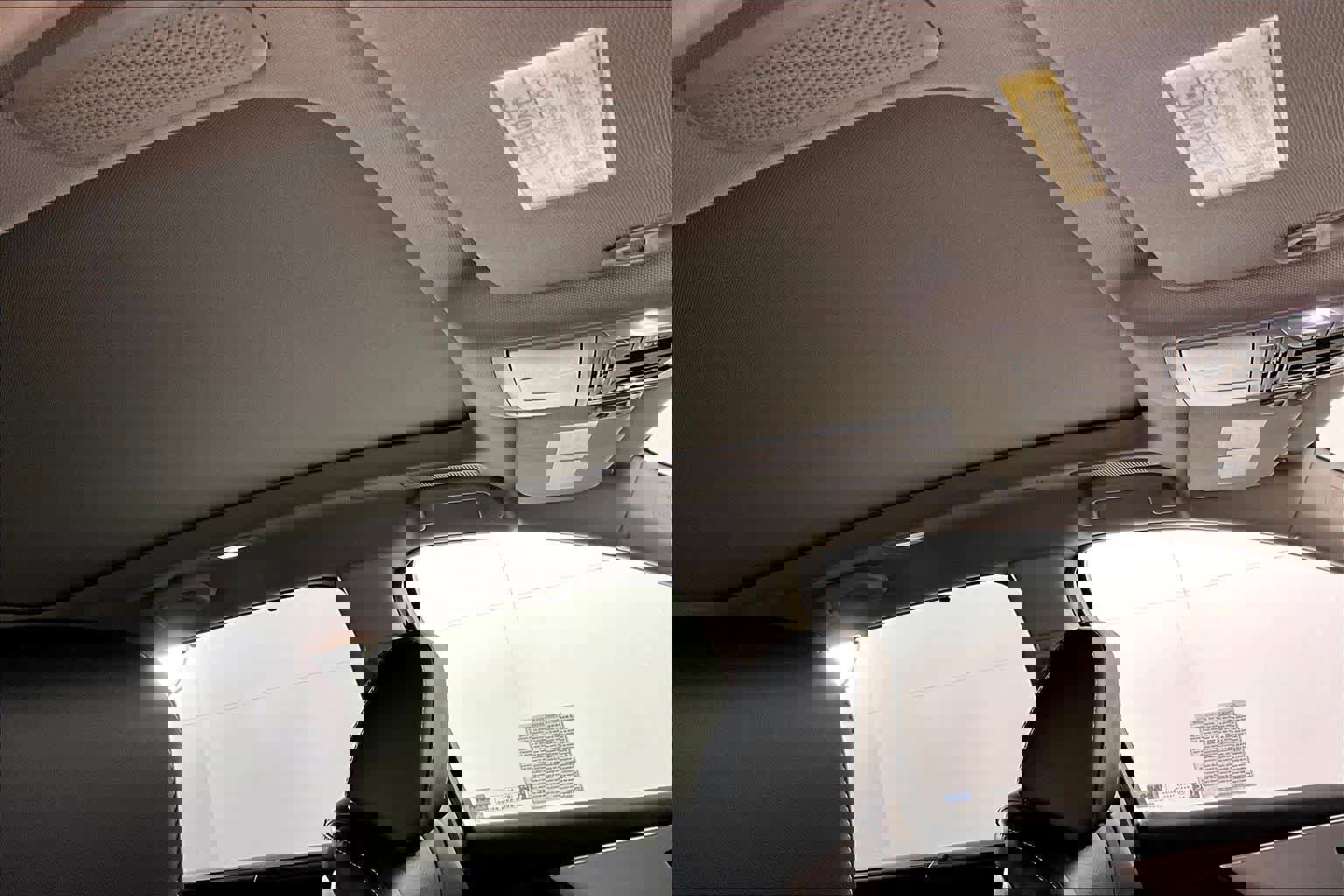 Used 2025 Acura MDX SH-AWD w/ Technology Package image 13