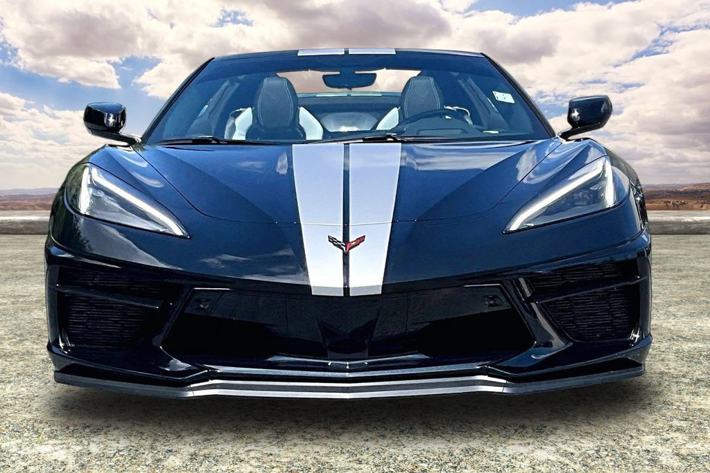 Used 2023 Chevrolet Corvette Stingray Preferred Conv w/ Stealth Interior Trim Package RWD image 2