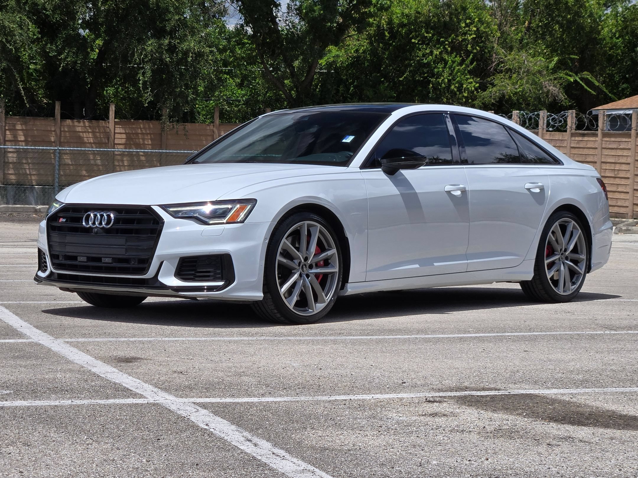 Used 2021 Audi S6 Premium Plus w/ S Sport Package AWD/4WD image 7