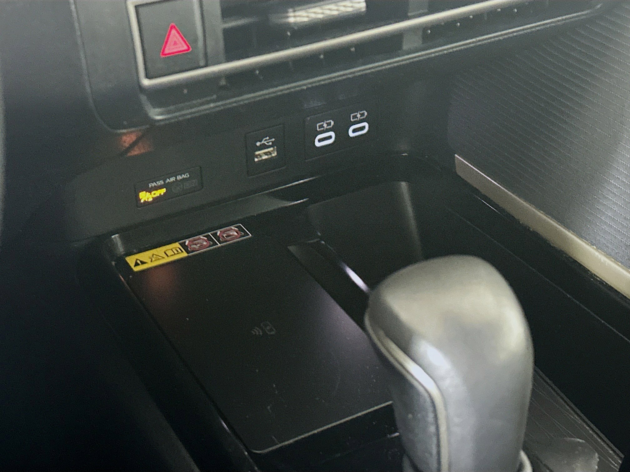 Used 2025 Toyota Camry SE image 26