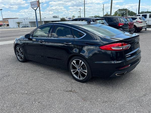 Used 2020 Ford Fusion Titanium FWD image 2